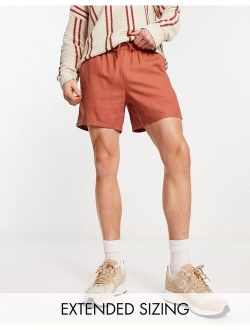 slim linen shorts in brown