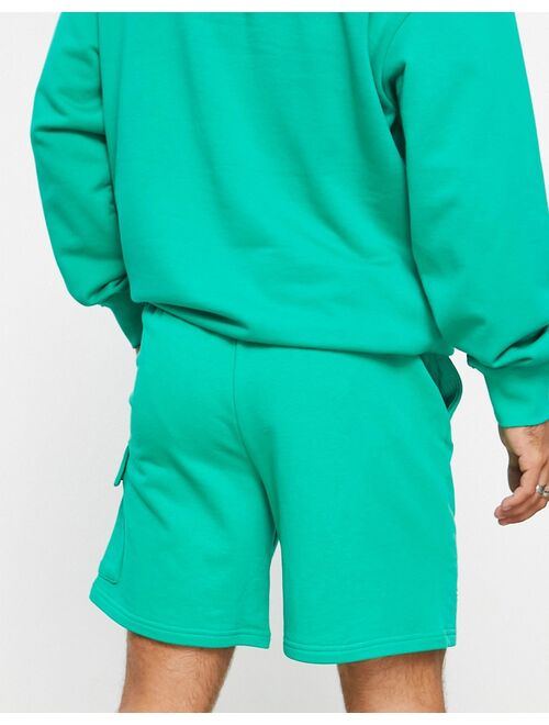 Puma acid bright cargo shorts in green - exclusive to ASOS