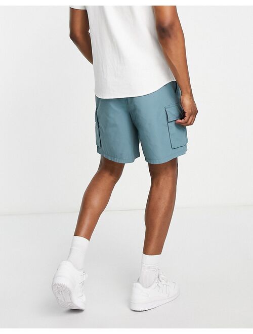 New Look relaxed fit shorts with pockets in teal