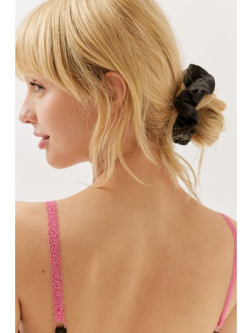 Urban Outfitters Satin Scrunchie Set