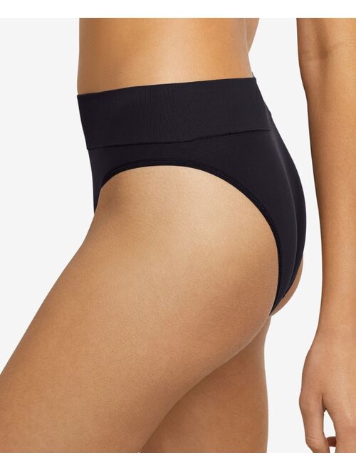 MAIDENFORM Women's Pure Comfort Seamless Brief Underwear DM2317