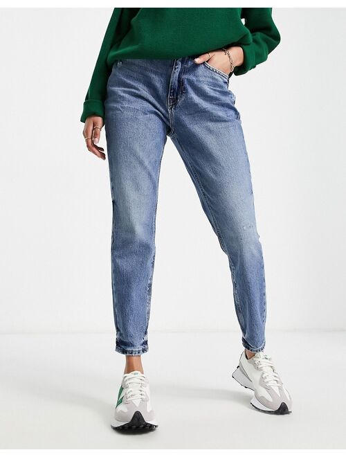 River Island Petite Carrie mom high waisted jeans in medium blue