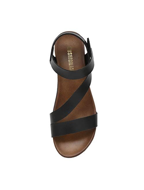 CUSHIONAIRE Women's Saga platform sandal with +Comfort