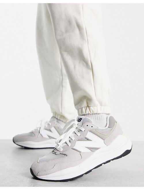 New Balance 57/40 sneakers in light gray