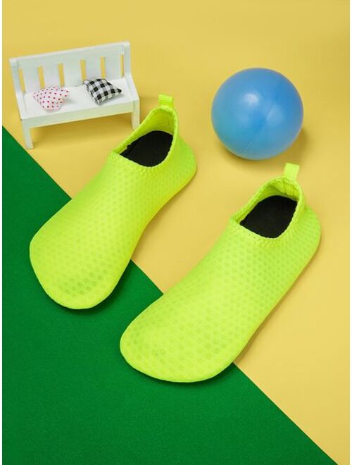 Wisen Shoes Aqua Socks For Boys, Patch Decor Fabric Water Shoes