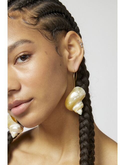 Urban Outfitters Ariel Statement Shell Earring
