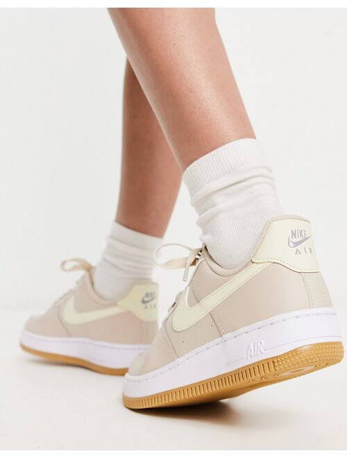 Nike Air Force 1 '07 sneakers in triple pink and white