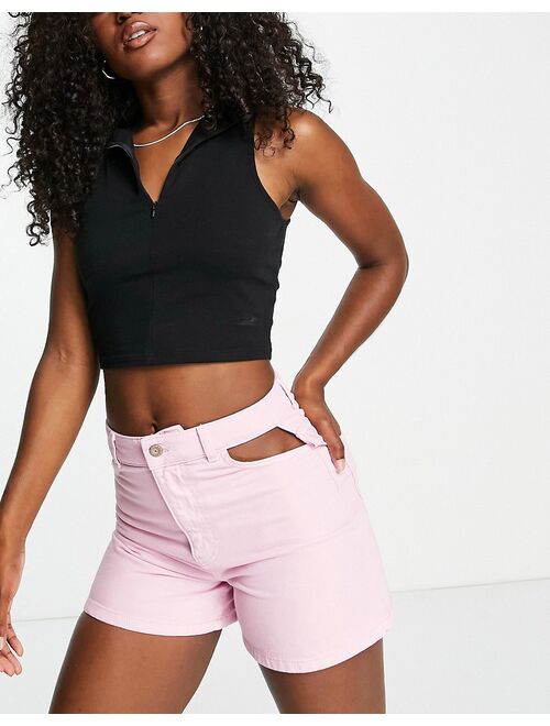 Only Camille cut out pocket denim shorts in lilac