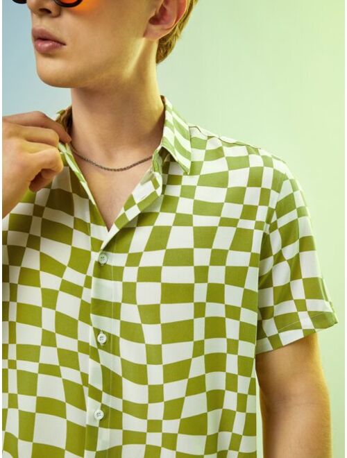 SHEIN Men Checker Print Shirt