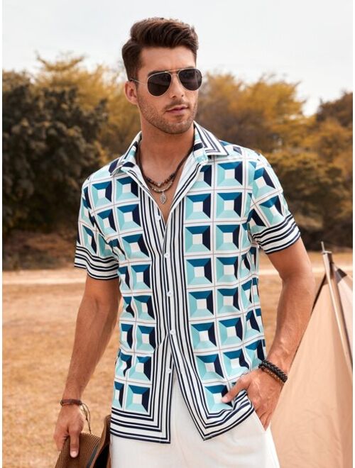 Men Geo Print Striped Trim Shirt