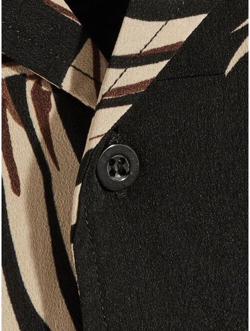 SHEIN Men Tropical Print Shirt