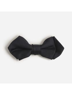 Boys' silk bow tie in black