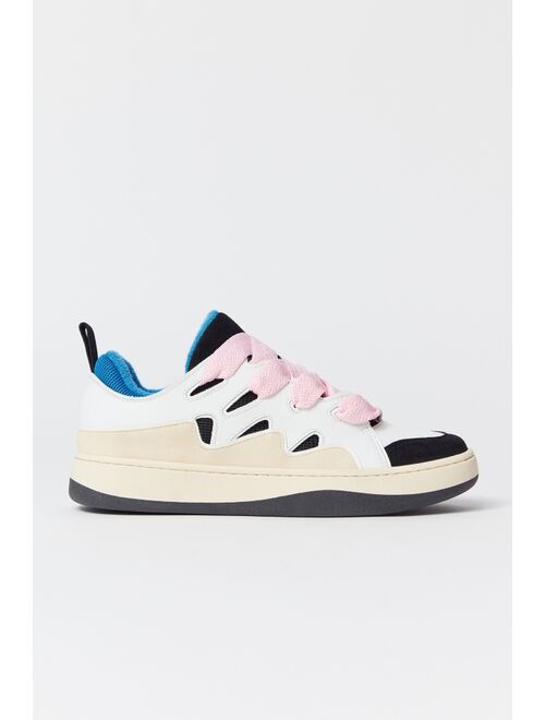 Steve Madden Roaring Sneaker