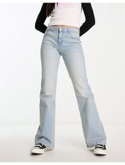 low waist 00's straight leg jeans in light blue
