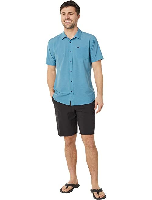 O'Neill Trlvr UPF Traverse Solid Standard Short Sleeve Shirt