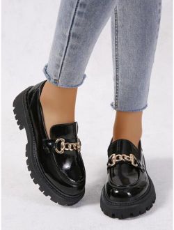 Women Chain Decor Flatform Slip On Loafers