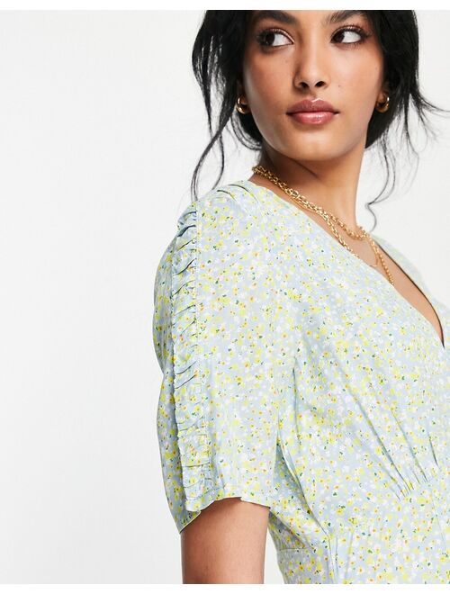 French Connection short sleeve tea dress in ditsy floral