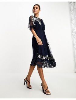 embroidered midi dress in navy