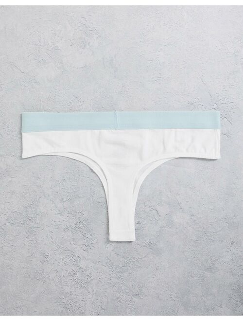 French Connection 3 pack thongs in white and frost