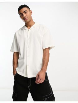 linen camp collar shirt in white