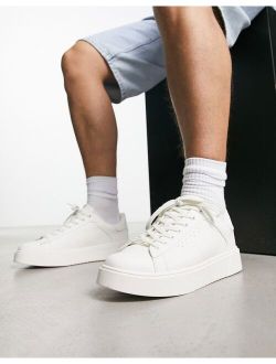 casual chunky sneakers in white