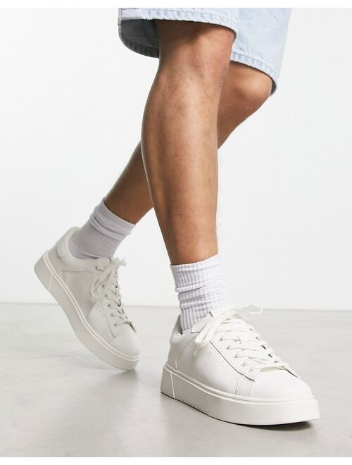 Pull&Bear casual chunky sneakers in white