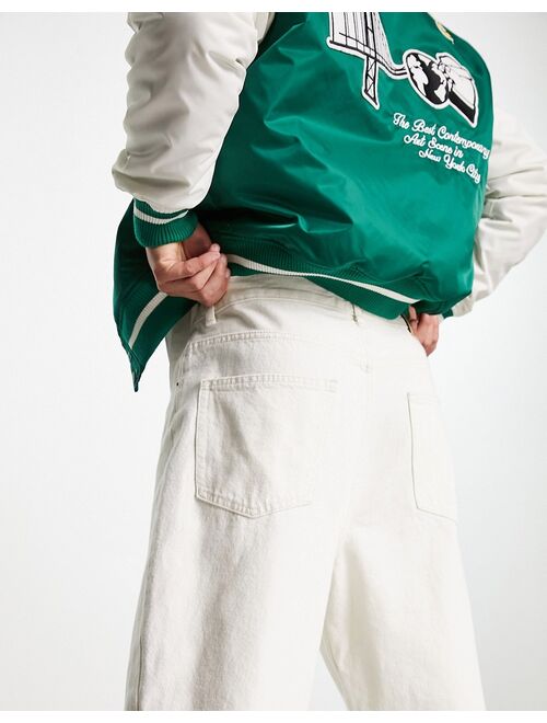 Pull&Bear balloon fit jeans in white