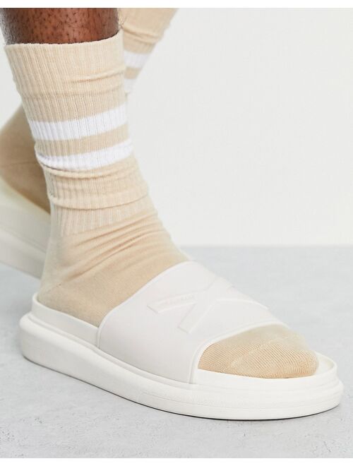 Pull&Bear chunky footbed slides in cream