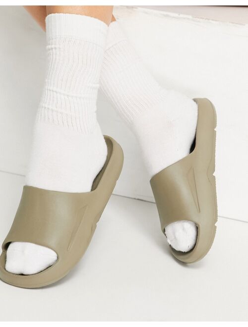 Pull&Bear rubber slides in olive