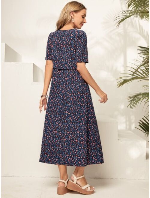 EMERY ROSE Ditsy Floral Print Slant Pocket Smock Dress