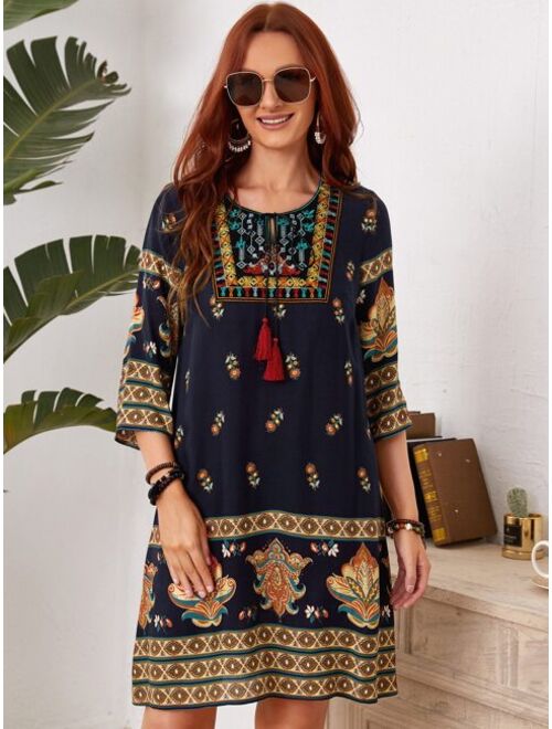 EMERY ROSE Floral Tassel Tie Neck Tunic Dress