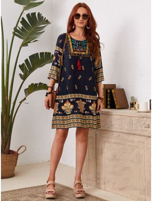 EMERY ROSE Floral Tassel Tie Neck Tunic Dress