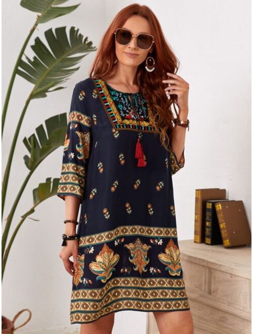 EMERY ROSE Floral Tassel Tie Neck Tunic Dress
