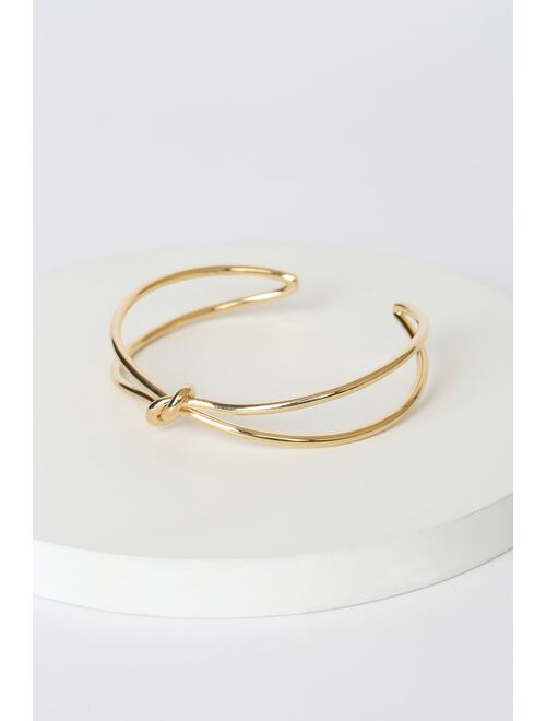 Lulus Knot in Here Gold Knotted Cuff Bracelet