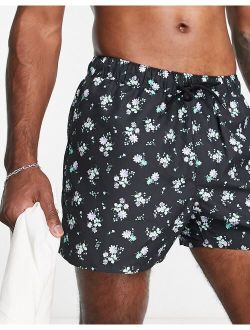 swim shorts in short length in floral print