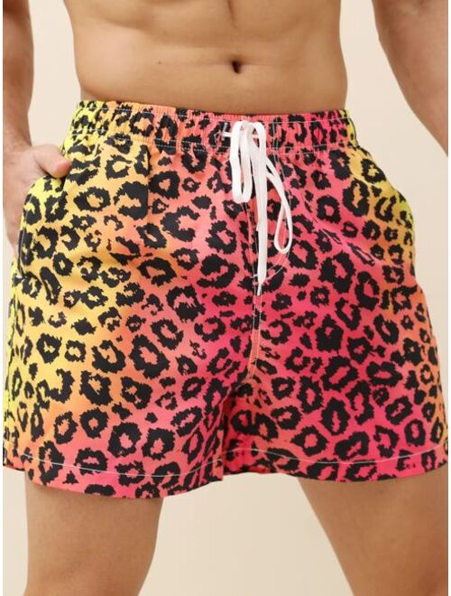 Men Leopard Print Drawstring Waist Swim Trunks