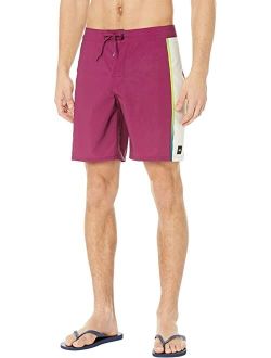 Sidelines 18" Boardshorts