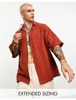 boxy oversized revere beach shirt in crinkle cotton in rust
