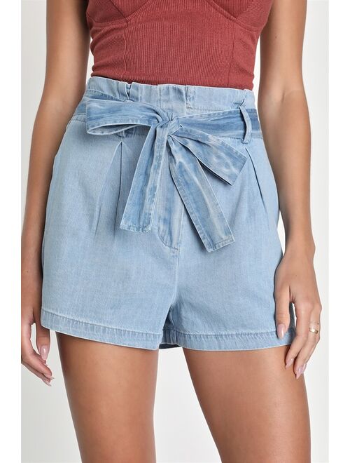 Lulus Breezy Delights Light Wash Chambray Paper Bag Shorts