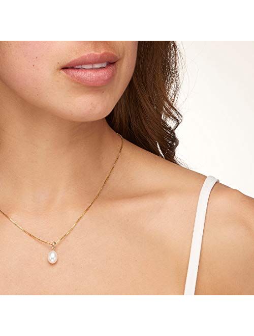 Peora Freshwater Cultured White Pearl Pendant in 14K Yellow Gold, Baroque Oval Shape, 10x8mm Dainty Solitaire