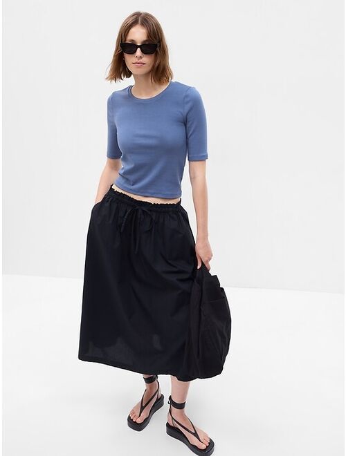 Gap Modern Cropped Crewneck T-Shirt