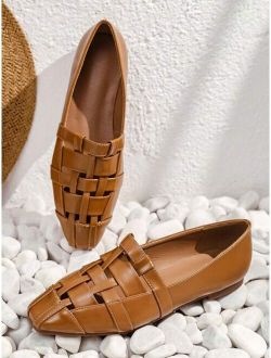 GZCHAONE Hollow Square Toe Flat Shoes
