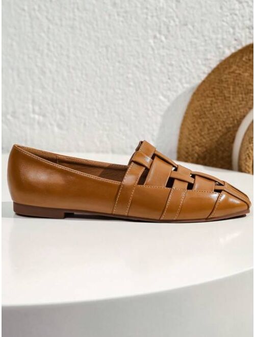 GZCHAONE Hollow Square Toe Flat Shoes