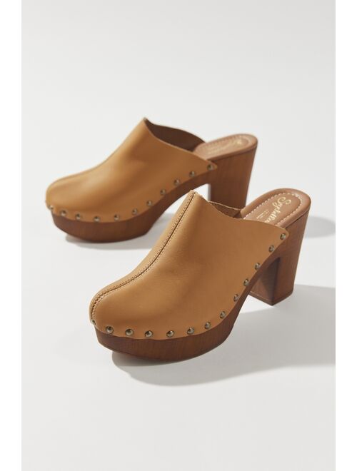 Seychelles Go All Out Heeled Clog