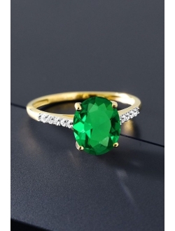 Gem Stone King 10K Yellow Gold Green Simulated Emerald and White Diamond Engagement Ring For Women (2.32 Cttw, Available in size 5, 6, 7, 8, 9)