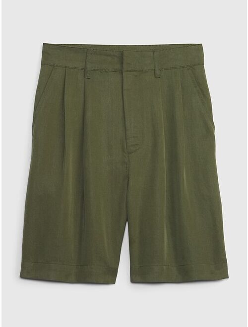 Gap SoftSuit Pleated Shorts in TENCEL Lyocell