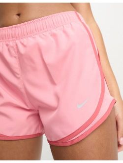 Running tempo shorts in pink