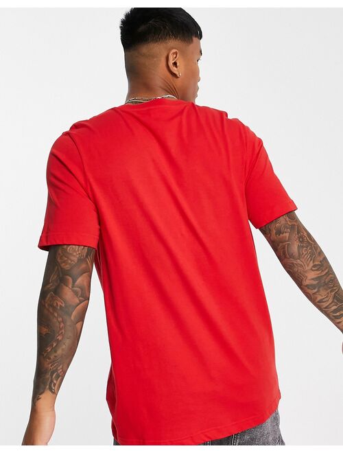 adidas Originals essentials t-shirt in red