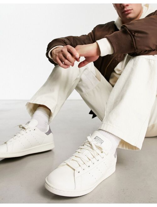 adidas Originals Stan Smith sneakers in off white