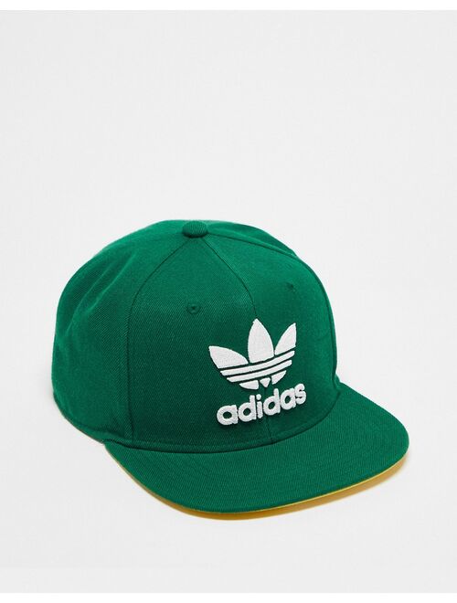 adidas Originals Trefoil Chain snapback cap in green